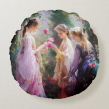 Drie meisjes spelen in een tuin