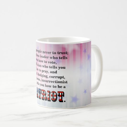 Drie mensen nooit te vertrouwen; koffiemok (Voorkant rechts)