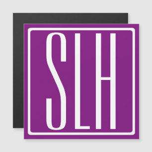 Drie moderne hoofdletters monogram   Wit & Paars Magnetische Uitnodiging