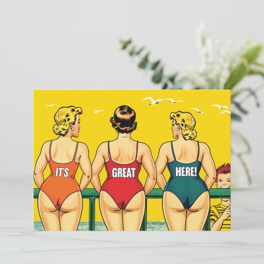 Drie mooie vrouwen in bikini op een strand, grappi save the date (Staand voorkant)