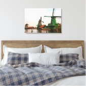 Drie Nederlandse windmolens weerspiegeld in water  Canvas Afdruk (Insitu (Slaapkamer))