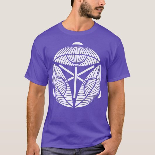 Drie open Japanse paraplu's T-shirt (Voorkant)