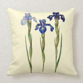 Drie Paarse Iris Sierkussen 20 x 20 inch