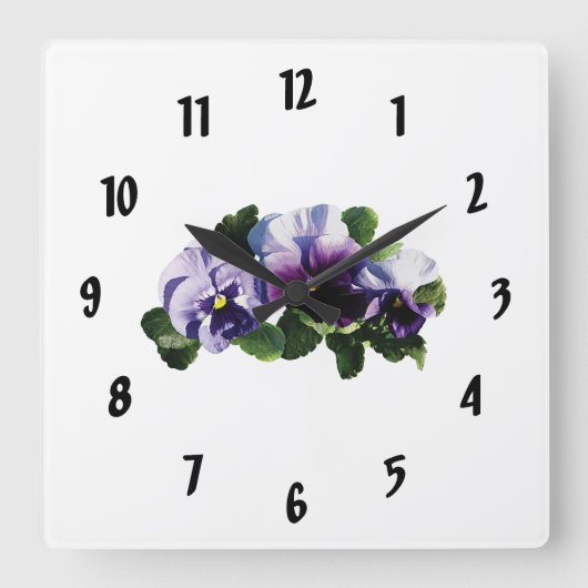 Drie Paarse Pansies Vierkante Klok (Voorkant)