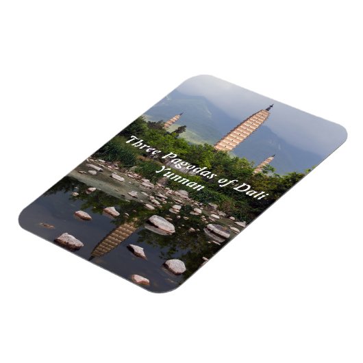 Drie pagoden van Dali, Zhonghe - Yunnan, China Magneet (Linkerzijde)