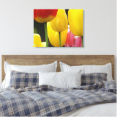 Drie Paneel Canvas afdrukken Fotografie Tulpen (Insitu (Slaapkamer))