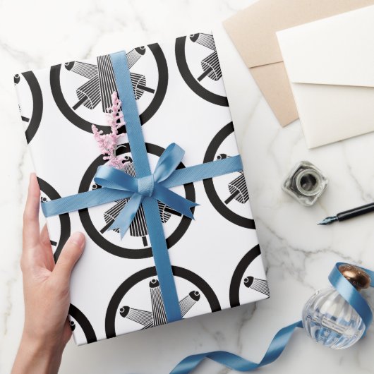 Drie paraplu's, verspringend in een cirkel cadeaupapier (Geschenken)
