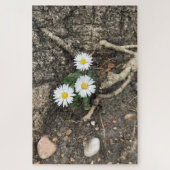 Drie perfecte Daisies tegen een boomstam Legpuzzel (Verticaal)