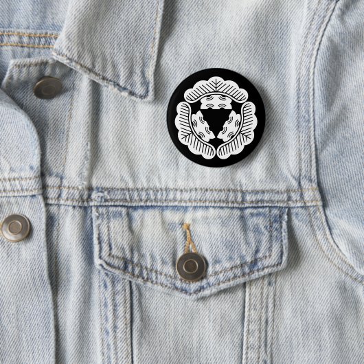 Drie pijnbomen ronde button 5,7 cm (In situ)