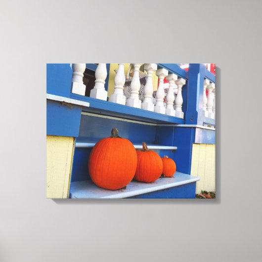 Drie pompoenen op een Stap - Martha's wijntuin Canvas Afdruk (Voorkant)