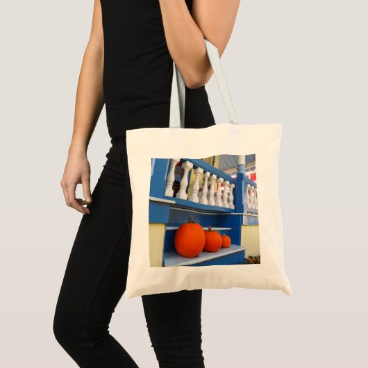 Drie pompoenen op een Stap - Martha's wijntuin Tote Bag (Voorkant (product))