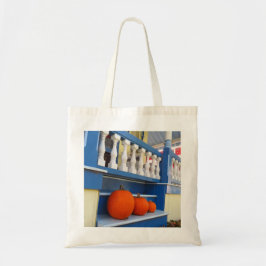 Drie pompoenen op een Stap - Martha's wijntuin Tote Bag