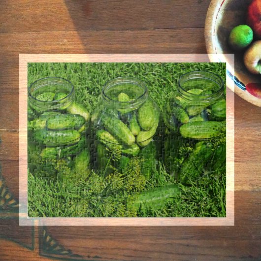 Drie potten komkommers en Dill op gras Legpuzzel