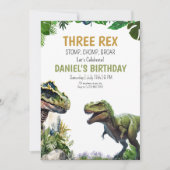 Drie Rex Dinosaur Uitprintbare verjaardagsuitnodig Kaart (Voorkant)