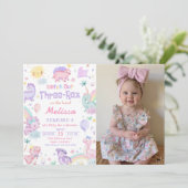 Drie Rex Roze Dinosaurus 3e Verjaardag Party Foto Kaart (Staand voorkant)