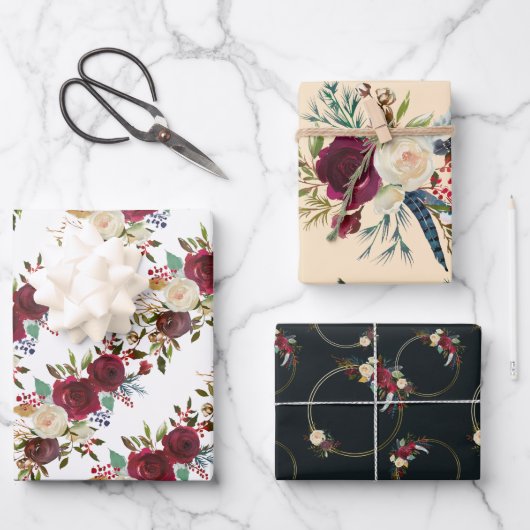 Drie rode bloemen kerst inpakpapier vel (Voorkant)