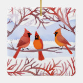 Drie rode kardinalen in besneeuwde takken keramisch ornament (Achterkant)