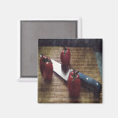 Drie rode tomaten op een hakbord magneet (Voorkant / Achterkant)