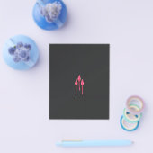 Drie roze bloemen met een zwarte achtergrond flyer (Enkel)