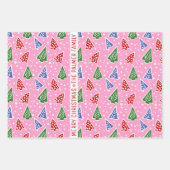 Drie roze kerstbomen, sneeuw en naam inpakpapier vel (Voorkant 3)