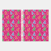 Drie roze kerstbomen, sneeuw en naam inpakpapier vel (Voorkant)