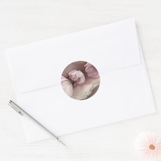 Drie roze kosmos ronde sticker (Envelop)
