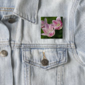 Drie roze tulpen knop vierkante button 5,1 cm (In situ)