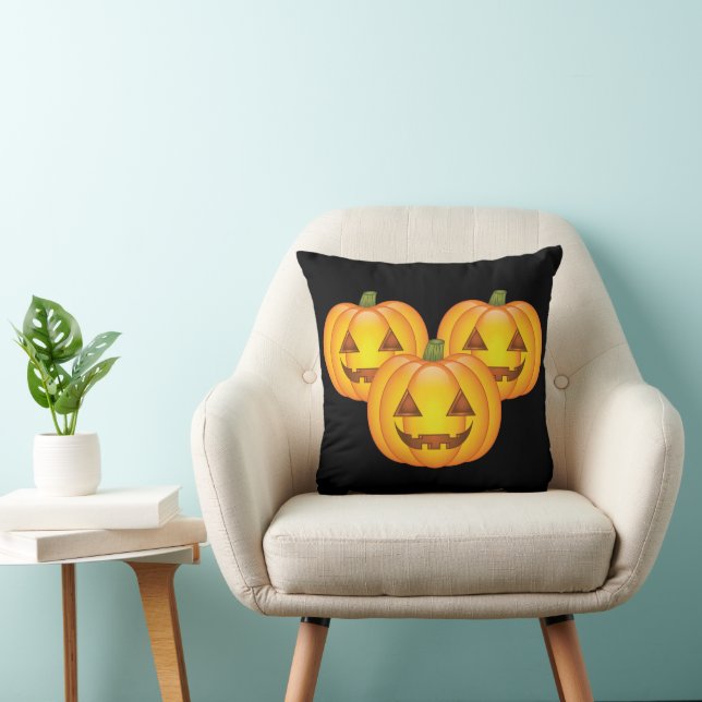 Drie schattige Halloween Jack O’Lantern pompoenen Kussen (Stoel)