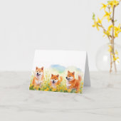 Drie schattige Shiba Inus en paardenbloemen wenska Kaart (Gele Bloem)