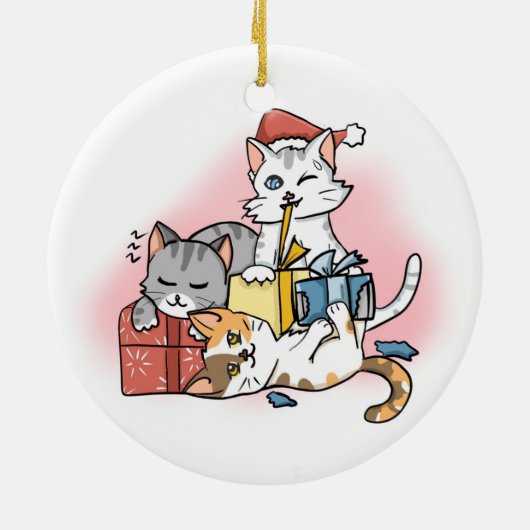 Drie Schattigee Cartoon Kerstmis Kittens uitpakken Keramisch Ornament (Achterkant)