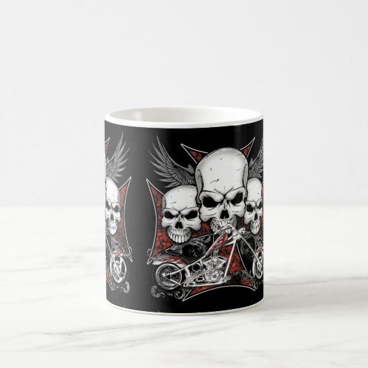 Drie schedel met de Rode Chopper-motor Koffiemok (Center)