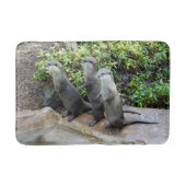 Drie staande wijze otters, memory foam badmat (Voorkant)