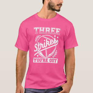 Drie strikken je bent uit de Baseball Player coach T-shirt