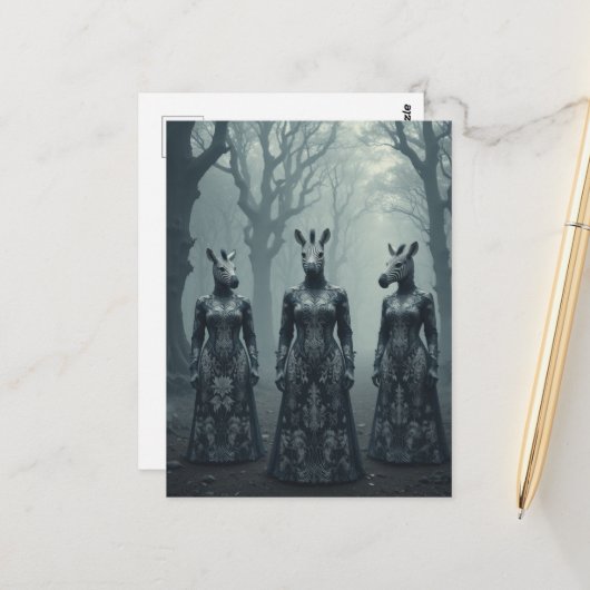 Drie surreële vrouwen met zebra hoofden in het bos briefkaart (Voorkant / Achterkant in situ)
