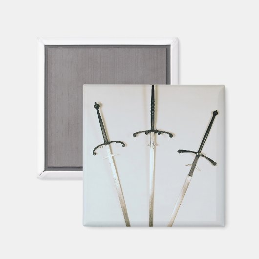 Drie tweeledige swords, 1570 magneet (Voorkant / Achterkant)