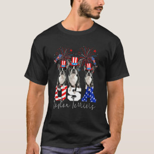 Drie Usa Boston Terriërs met hoed Amerikaanse vlag T-shirt