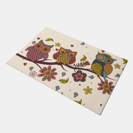 Drie verschuldigd op filiaal deurmat (Schuin)