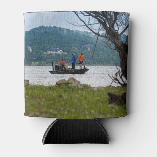 Drie vissers op tafel blikjeskoeler (Voorkant)