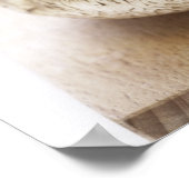 Drie vlakke paddenstoelen in heipalen op houten pl poster (Hoek)