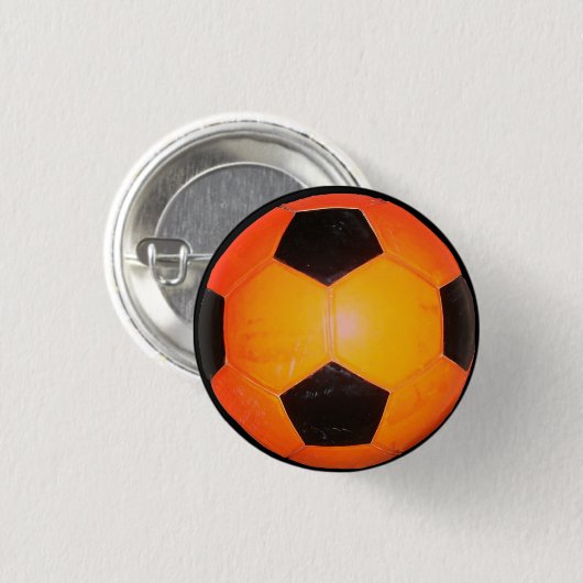 Drie Voetbalballen Ronde Button 3,2 Cm (Voorkant /achterkant)