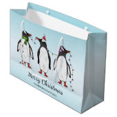 Drie Vrolijke Kerstpinguïns Met Aangepaste Tekst Groot Cadeauzakje (Voorkant Gekanteld)