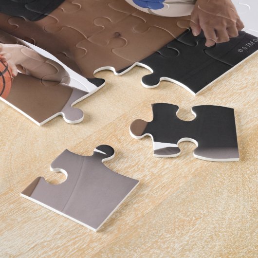 drie vrouwen van verschillende ras die in het bezi legpuzzel (Zijkant)