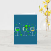 Drie wijn glas klaver shamrock St. Patrick Dag Ier Kaart (Gele Bloem)