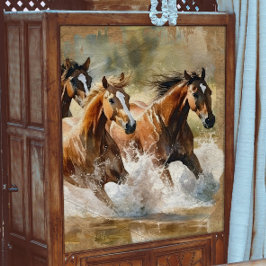 Drie wilde paarden lopen door water decoupage tissuepapier