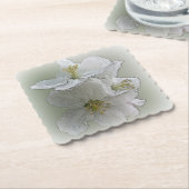 drie witte bloemen kartonnen onderzetters (Gebogen)
