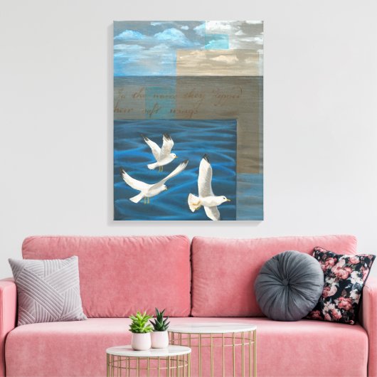 Drie witte zeegarren die over het water vliegen canvas afdruk (Insitu (Woonkamer))