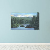 Drie Zisters bergen nabij buis OF van Scott Canvas Afdruk (Insitu (Houten vloer))