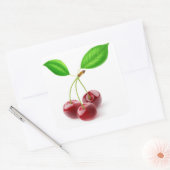 Drie zoete kersen met bladeren vierkante sticker (Envelop)