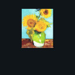 Drie zonnebloemen| Vincent Van Gogh Canvas Afdruk<br><div class="desc">Kunstcanvas print van Three Sunflower (1888) door de Nederlandse kunstenaar Vincent Van Gogh. Origineel werk is een olie op het doek die een nog leven van felgele zonnebloemen weergeeft tegen een turquoise achtergrond. Klik op Aanpassen om de canvasgrootte te wijzigen of het ontwerp aan te passen.</div>