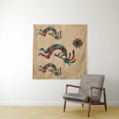 Drie Zuidwest Kokopelli Tapestry Wandkleed (In Situ (horizontaal))
